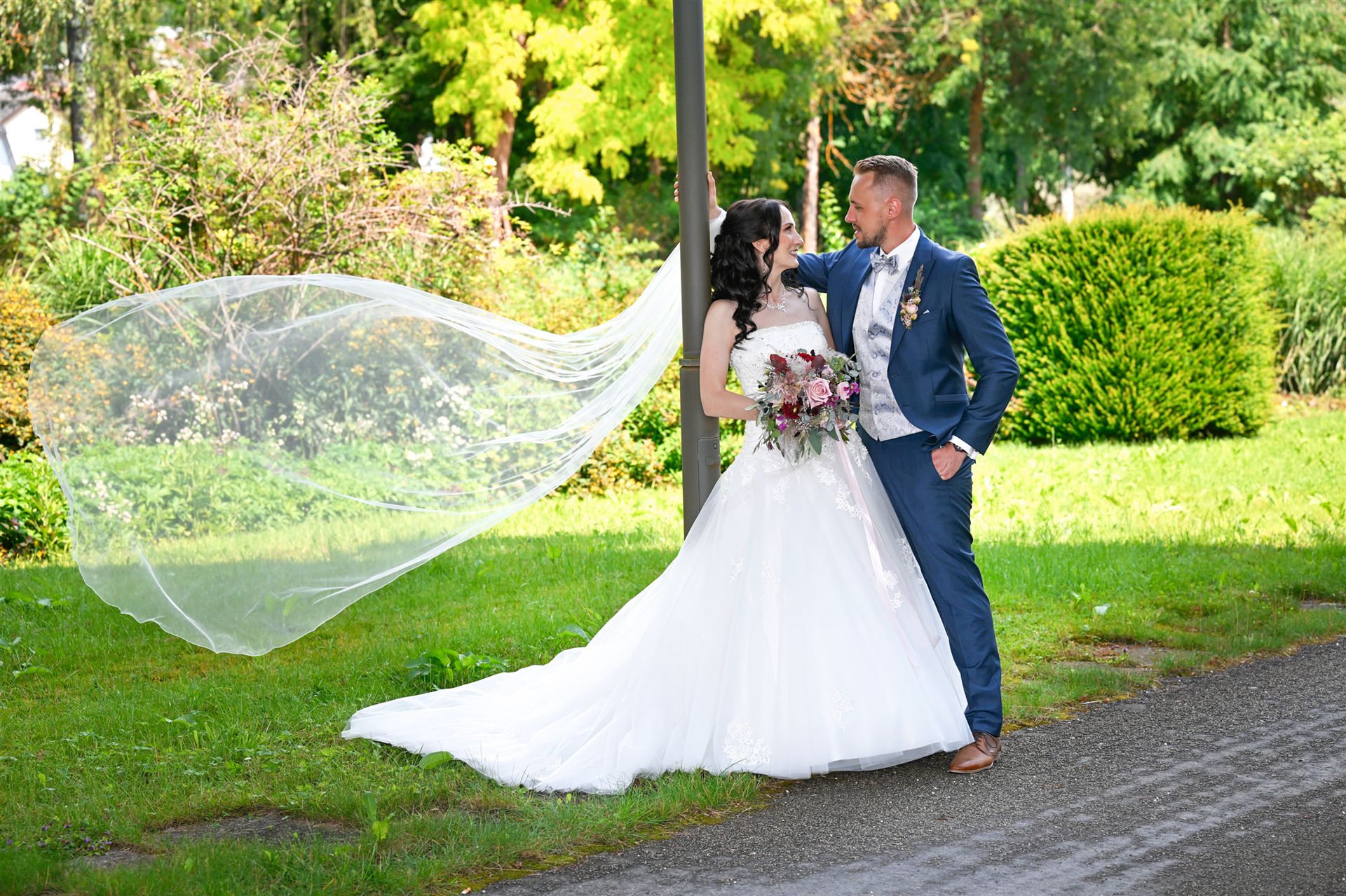 Detail Brautkleid – feine Texturen